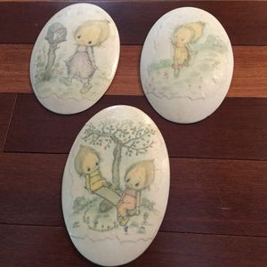 Betsy Clark Vintage Decoupage Wall Plaque Trio